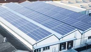 Fabrika Çatısına Güneş Paneli ile Sürdürülebilir Enerji Çözümleri